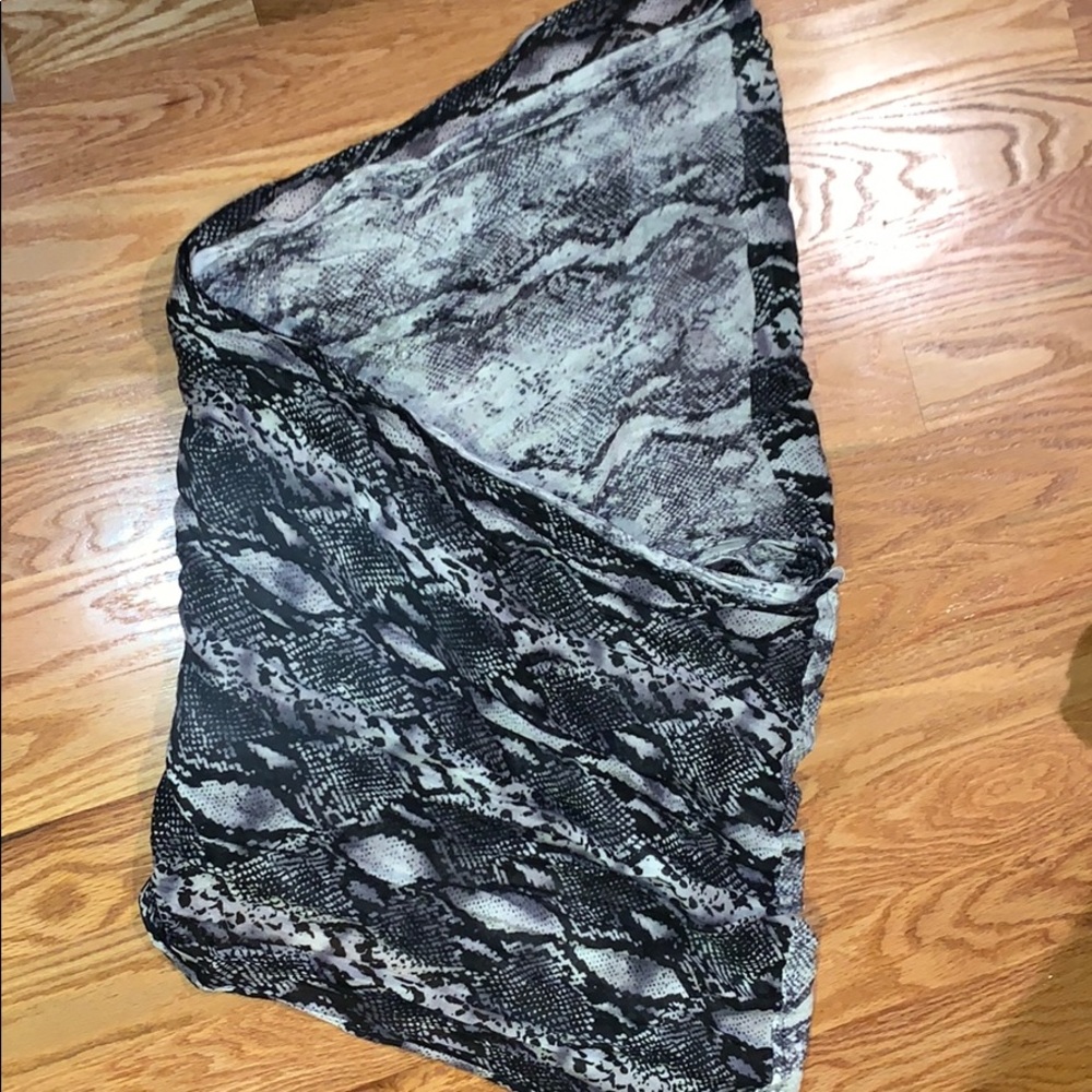 Express Scarf